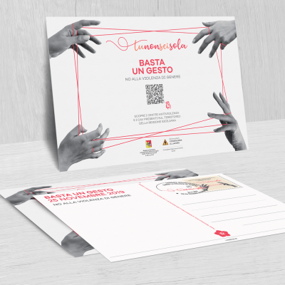 Postcard Mockup 5